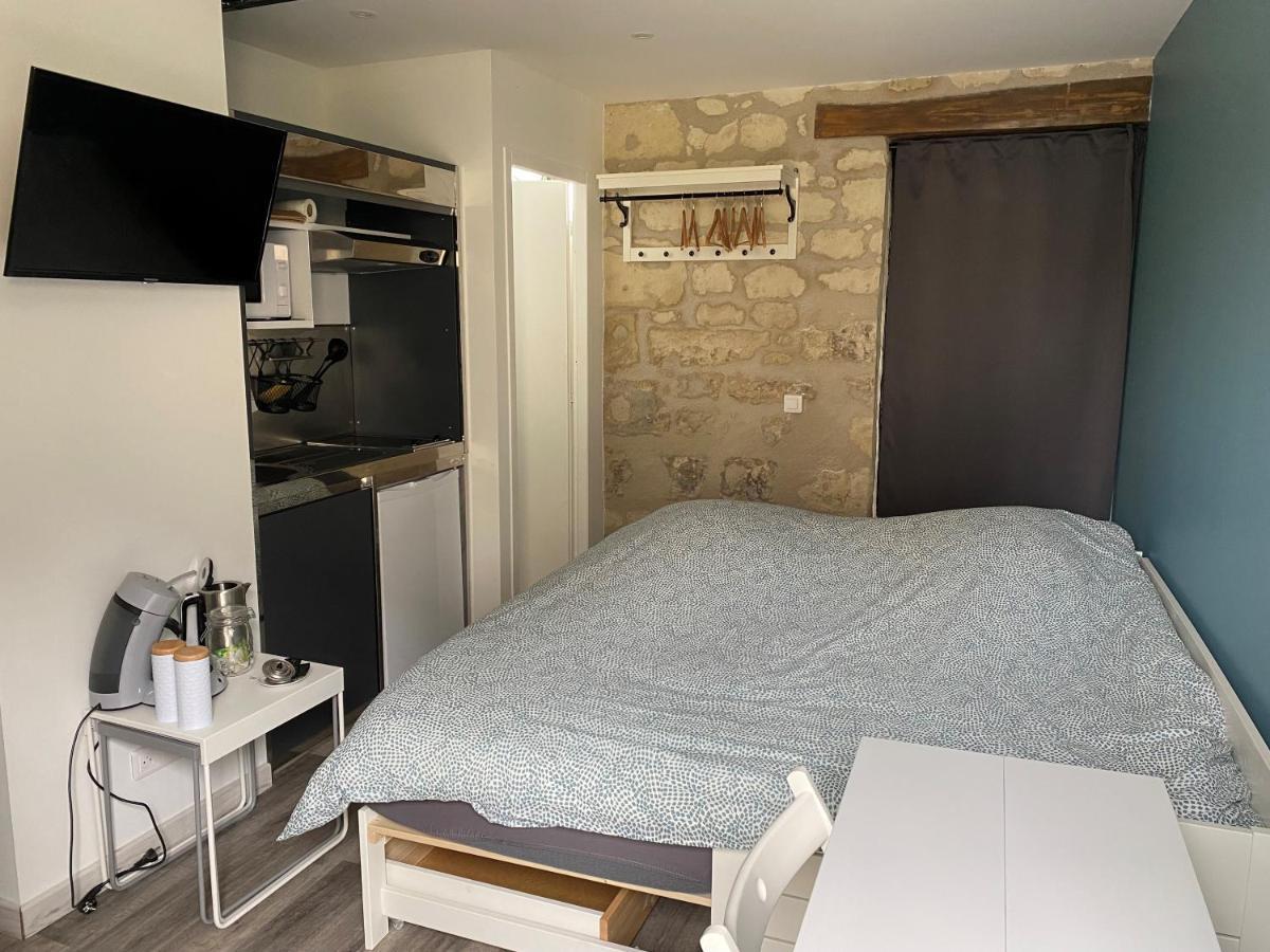 Studio Indre Climatise, La Halte De Cuze, Aux Abords De La Loire A Velo Huismes 외부 사진